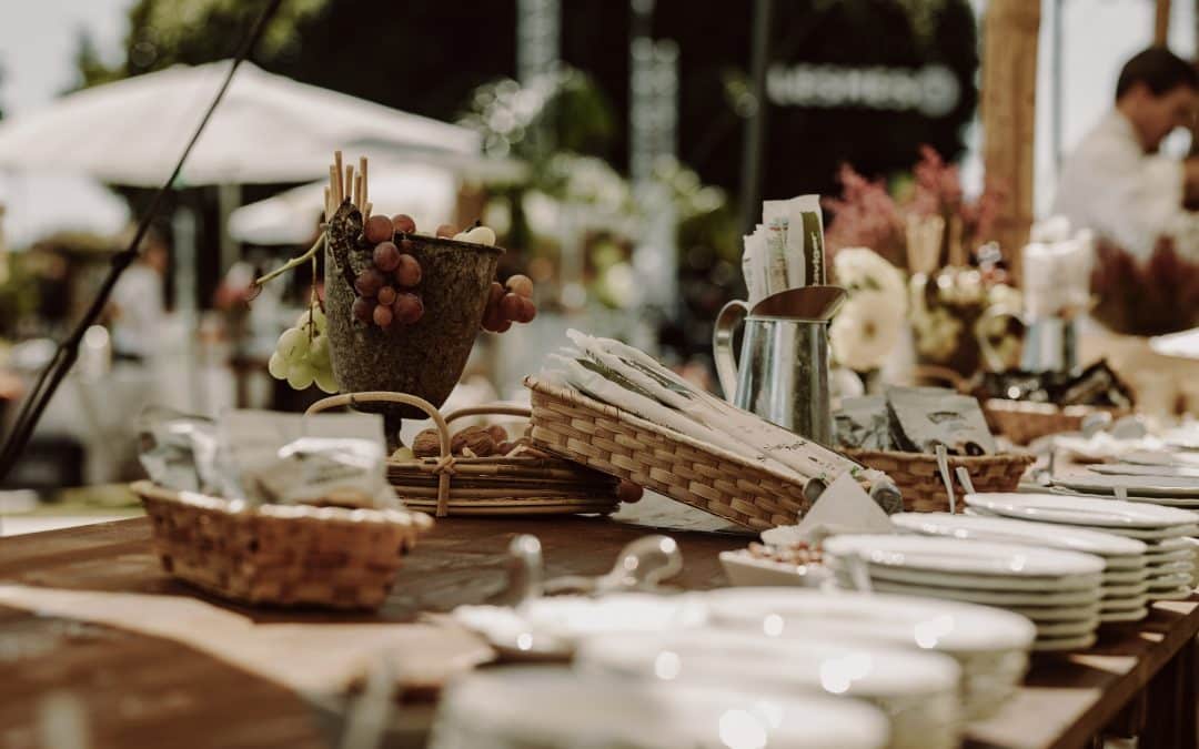 ¿Qué incluye realmente un servicio de catering? 10 tips que seguro no conocías